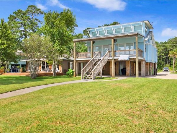 12809 County Road 1 Parkway, Fairhope, AL 36532