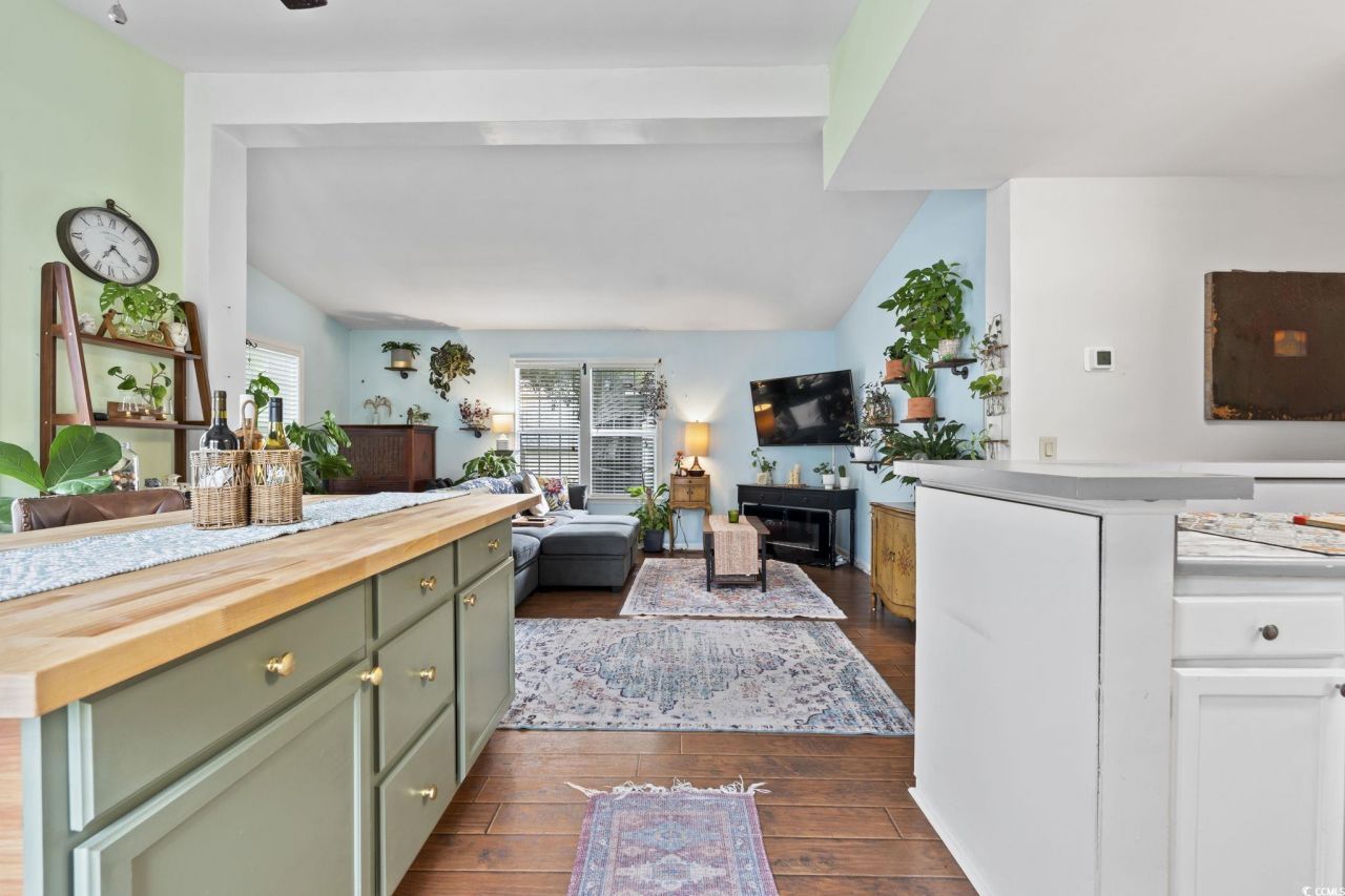 809 Marlin Ct. Photo 7