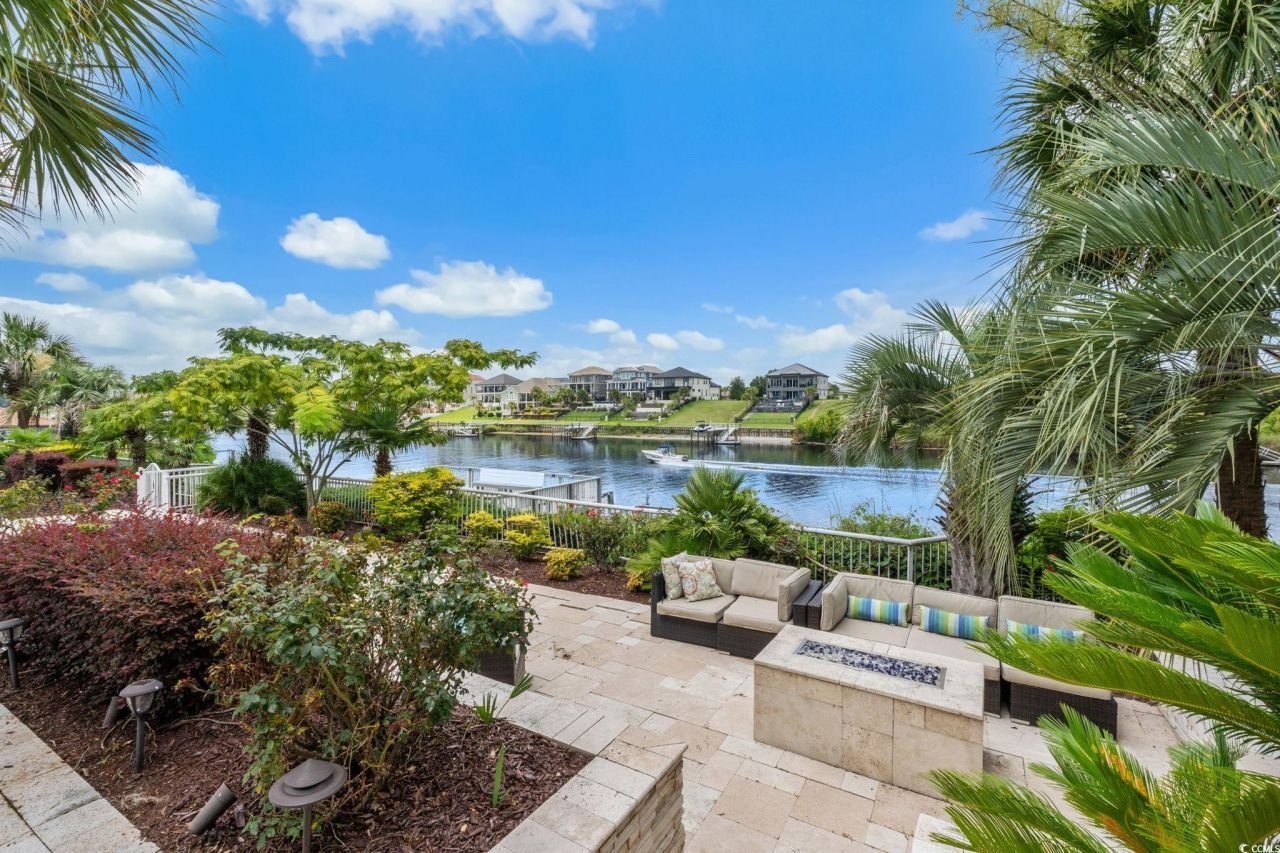 3788 Waterford Dr. Photo 9