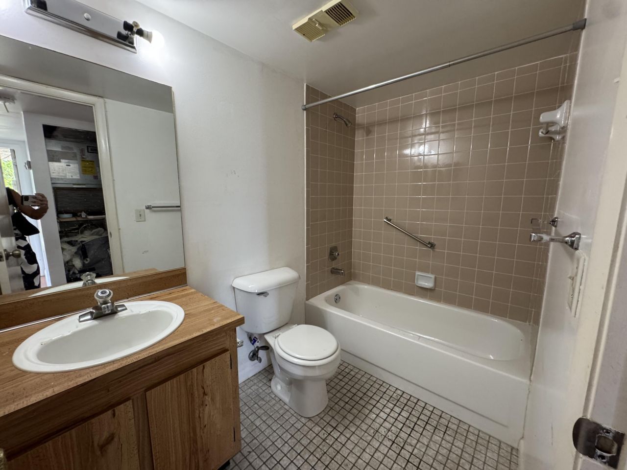 10304 Sunrise Lakes Blvd, Unit 312, Sunrise, FL 33322 Photo