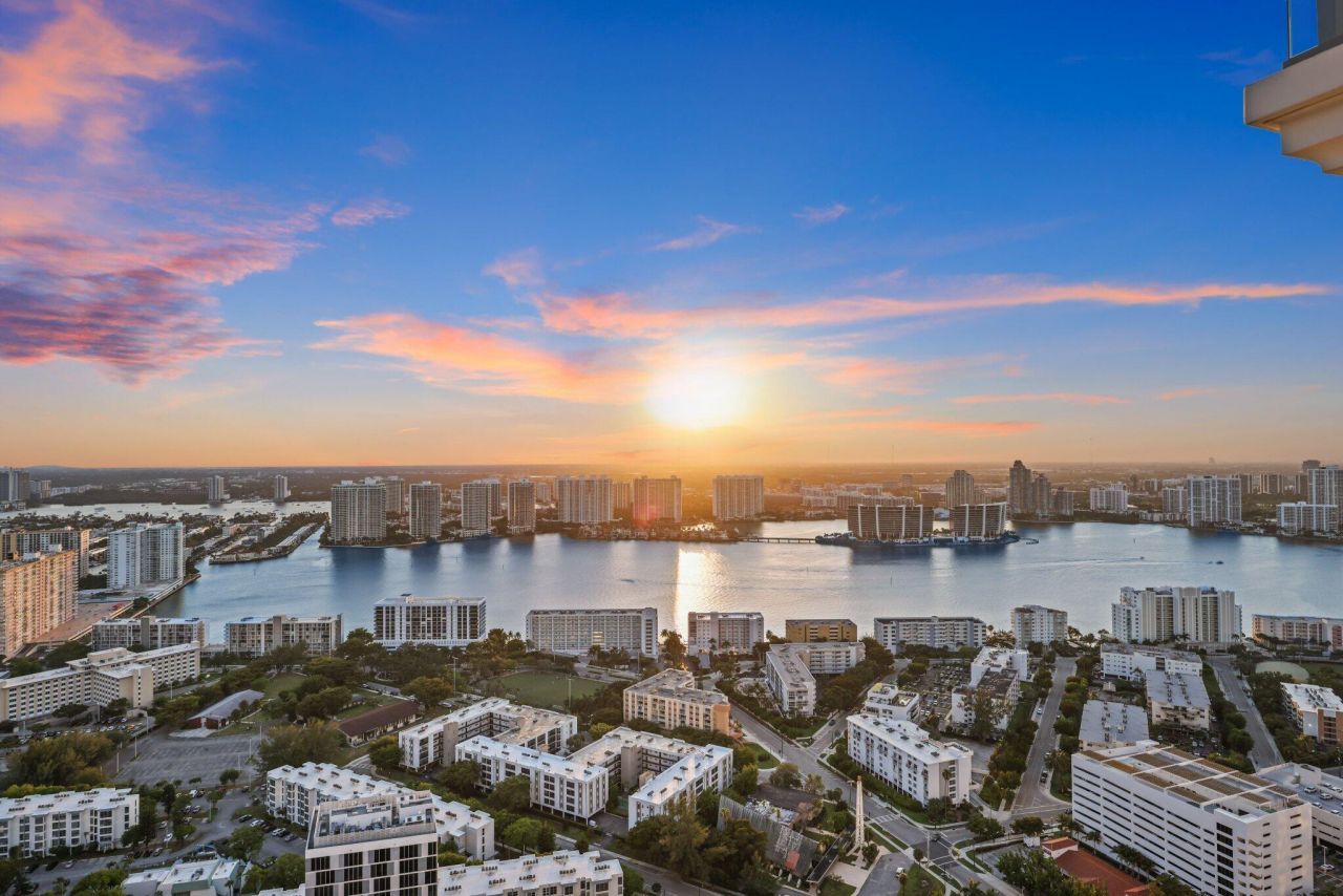 17749 Collins Avenue, Unit Ts 3901/39, Sunny Isles Beach, FL 33160 Photo