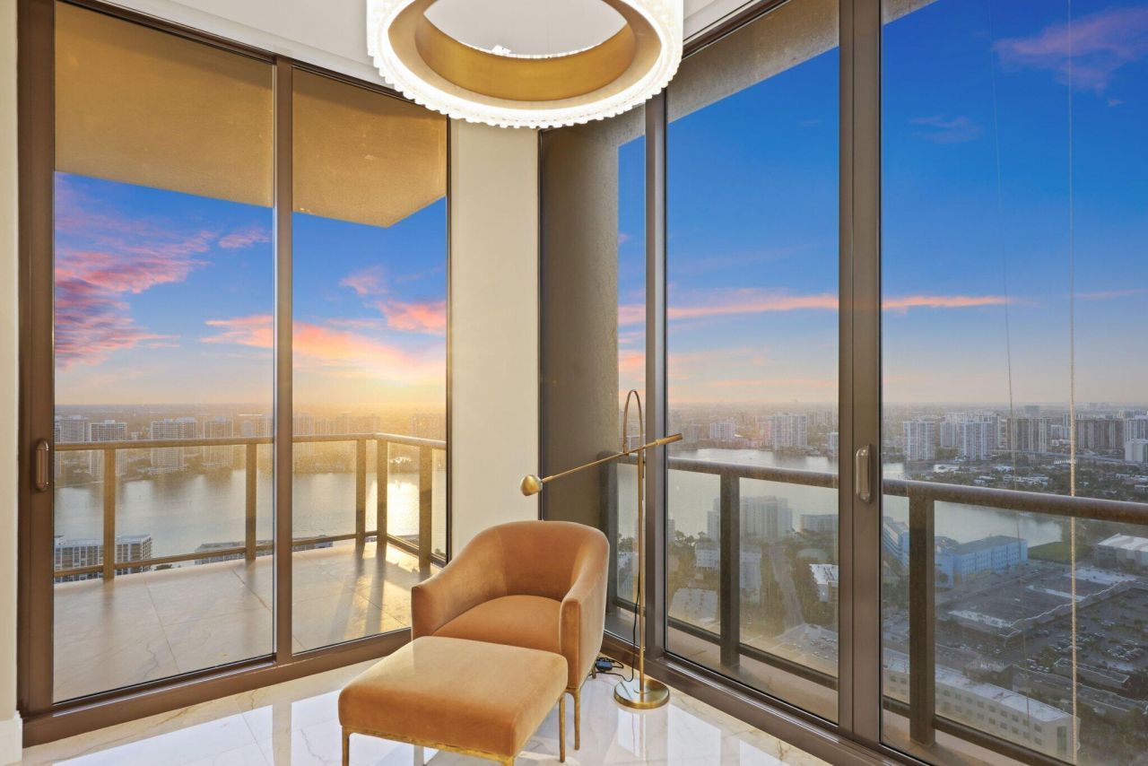 17749 Collins Avenue, Unit Ts 3901/39, Sunny Isles Beach, FL 33160 Photo