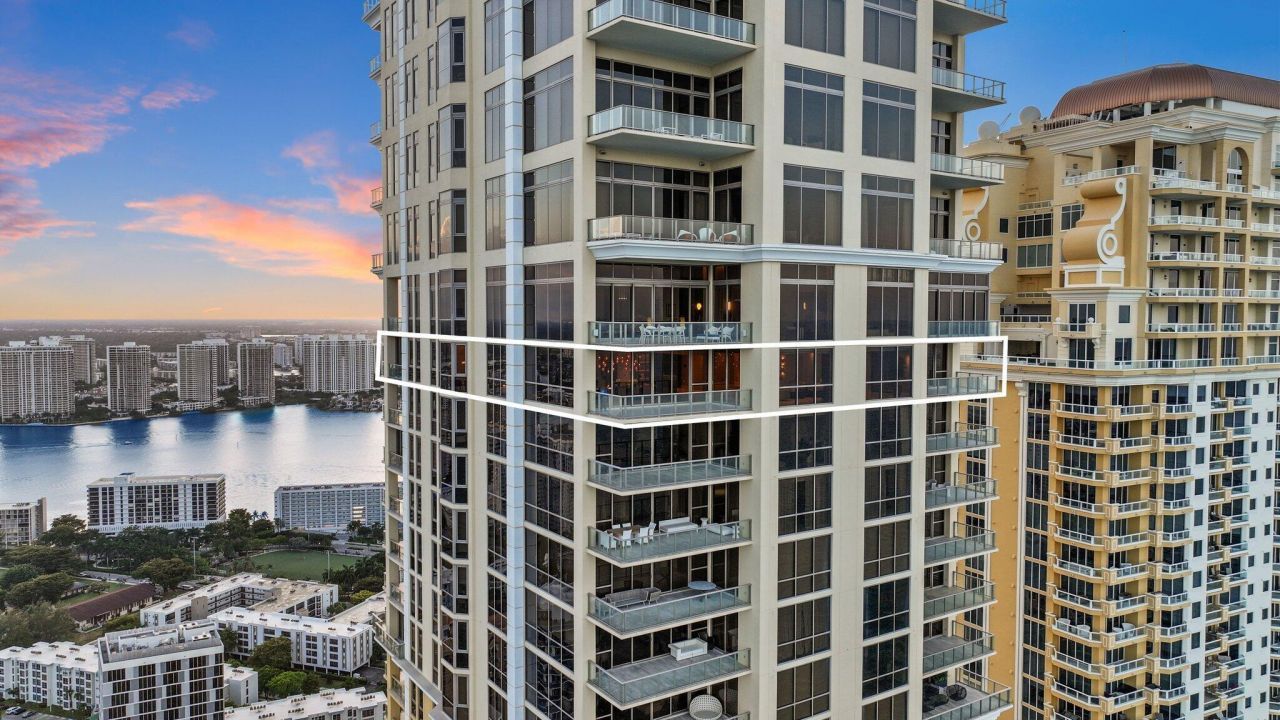 17749 Collins Avenue, Unit Ts 3901/39, Sunny Isles Beach, FL 33160 Photo