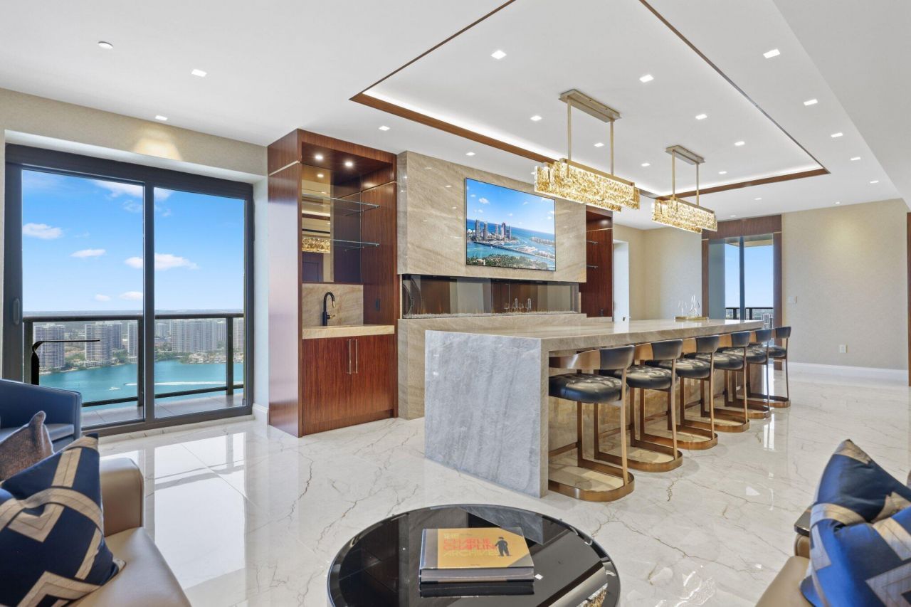 17749 Collins Avenue, Unit Ts 3901/39, Sunny Isles Beach, FL 33160 Photo