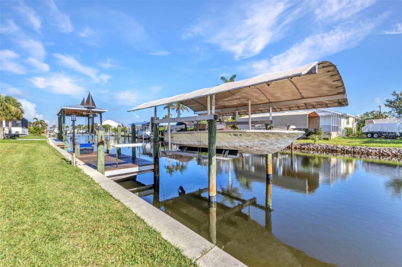 24354 Pirate Harbor Boulevard, Punta Gorda, FL 33955 Photo