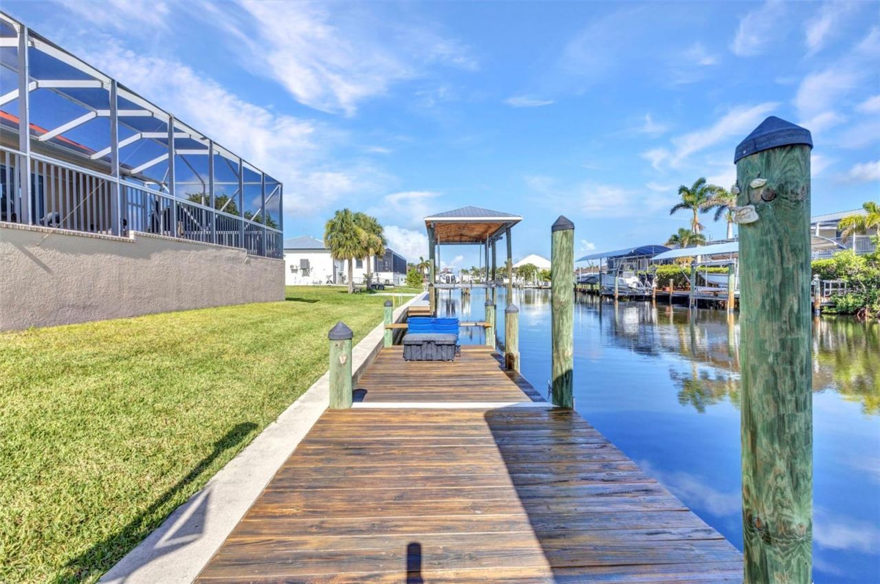 24354 Pirate Harbor Boulevard, Punta Gorda, FL 33955 Photo