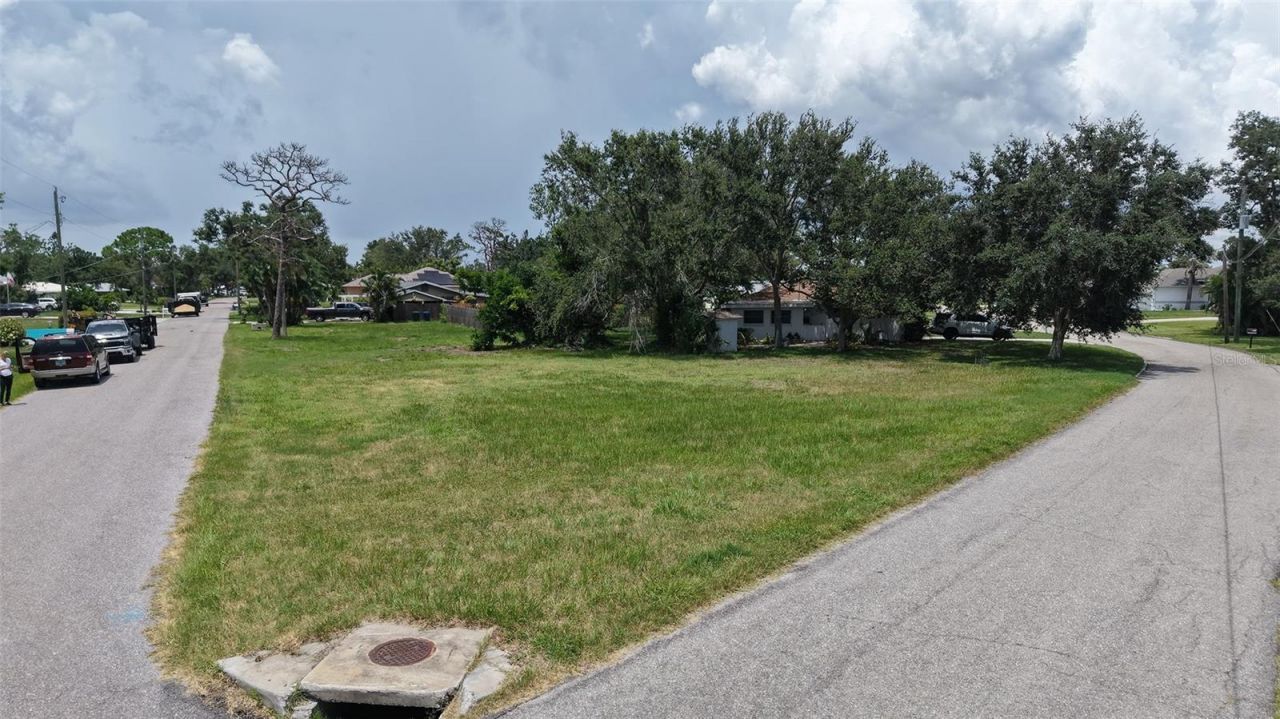 513 Pine Road, Nokomis, FL 34275 Photo