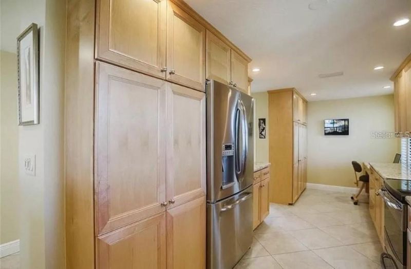 5911 Midnight Pass Road, Unit 601, Sarasota, FL 34242 Photo