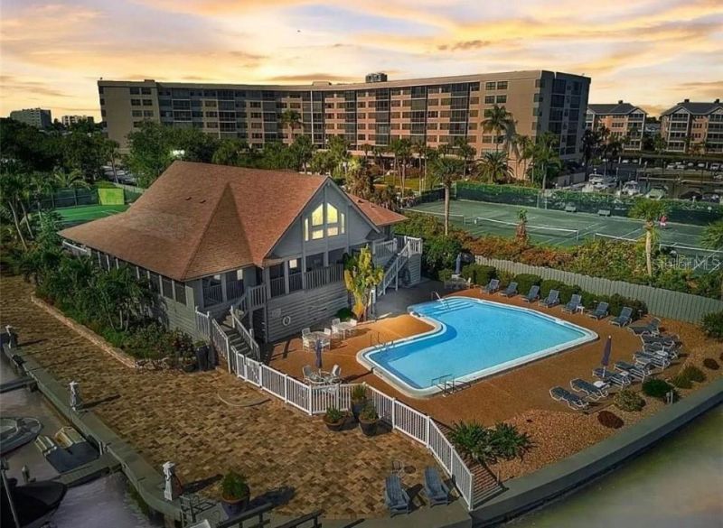 5911 Midnight Pass Road, Unit 601, Sarasota, FL 34242 Photo