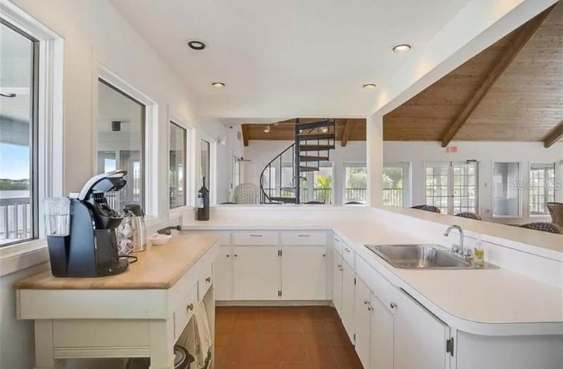 5911 Midnight Pass Road, Unit 601, Sarasota, FL 34242 Photo