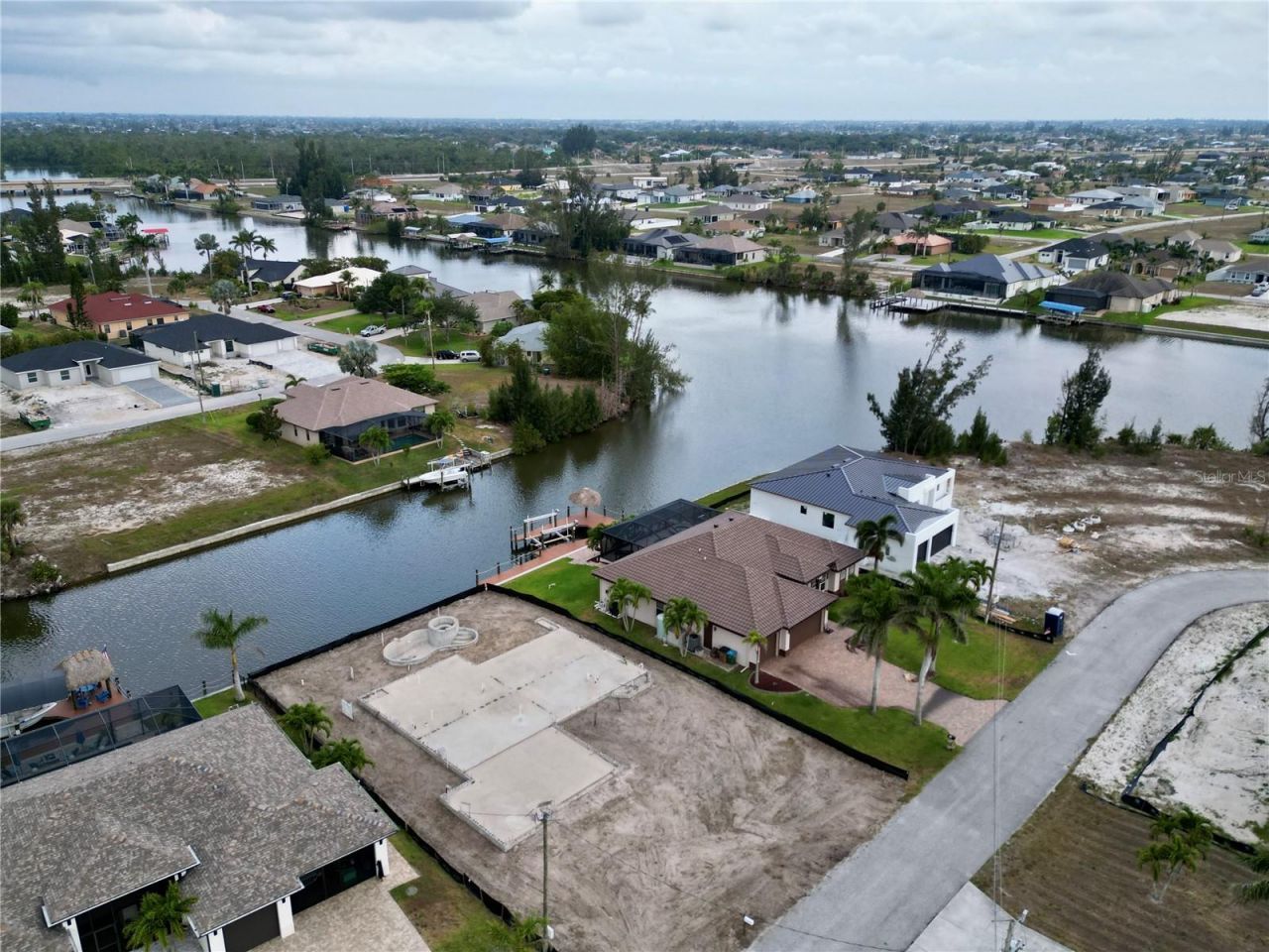 2311 NW 35th Avenue, Cape Coral, FL 33993 Photo