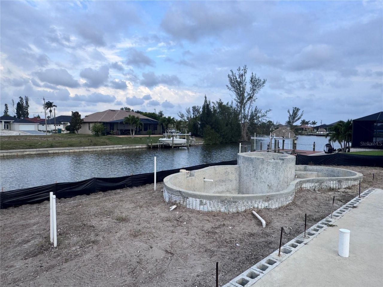 2311 NW 35th Avenue, Cape Coral, FL 33993 Photo