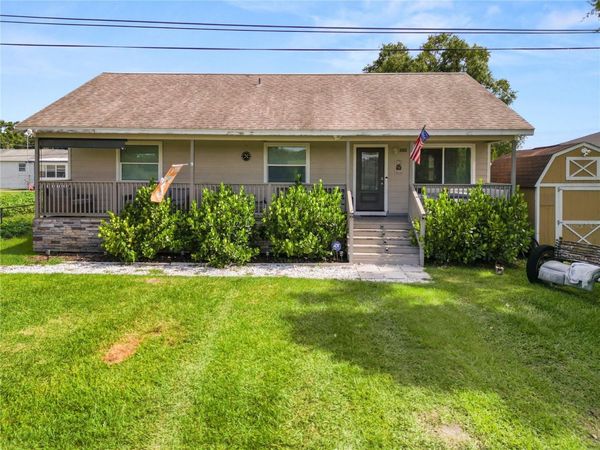 2001 W BALL STREET, PLANT CITY, FL 33563