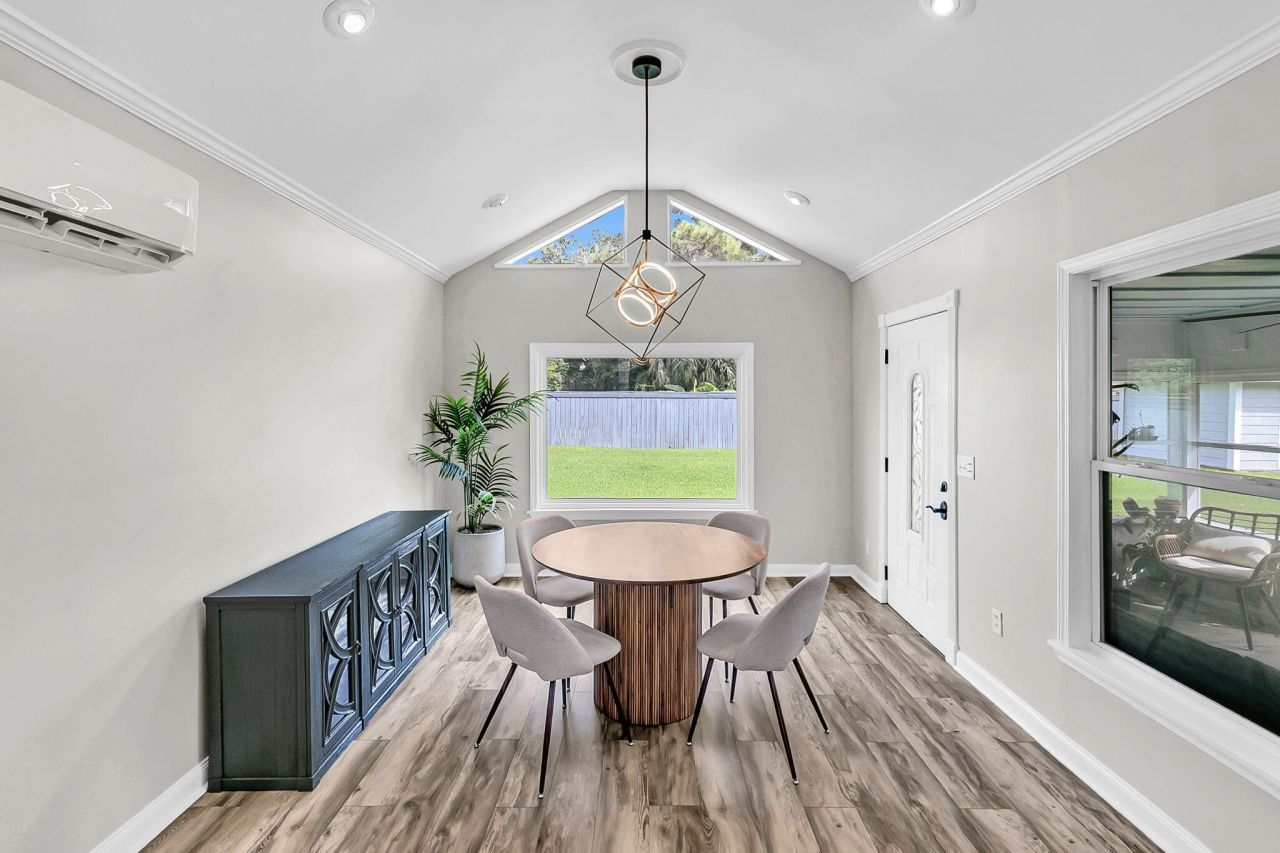 4326 Waterview Circle Photo 18