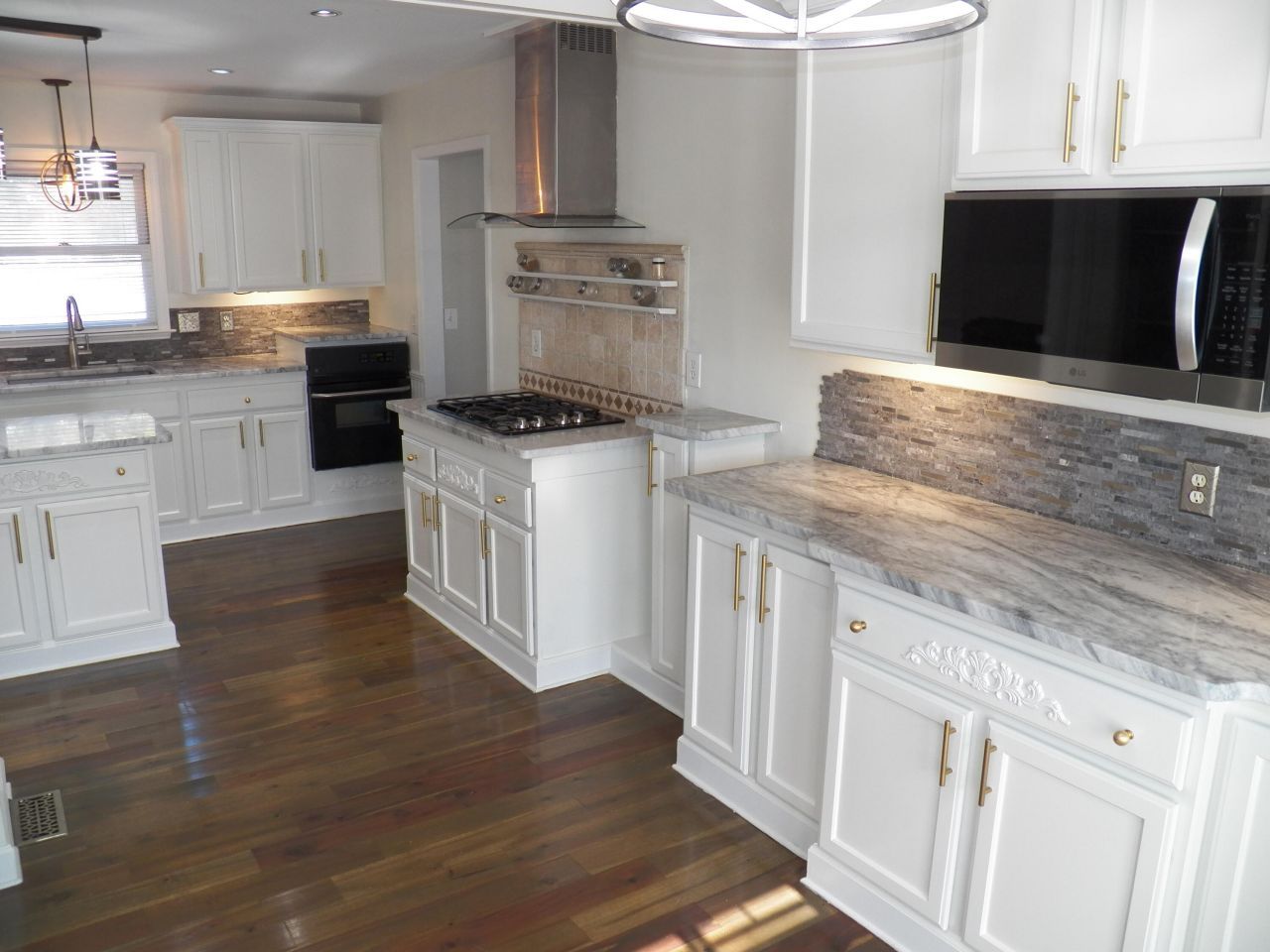 4326 Waterview Circle Photo 8