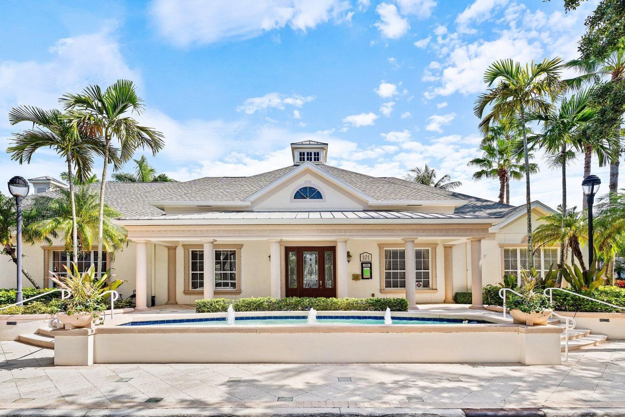 255 Murcia Drive, Unit 209, Jupiter, FL 33458 Photo