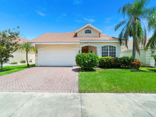 775 SW Munjack Circle, Port Saint Lucie, FL 34986