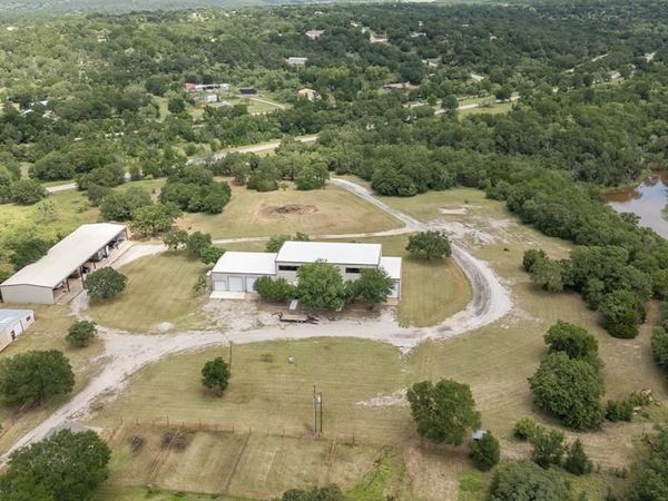 681 Maddux Road, Cool, TX 76088