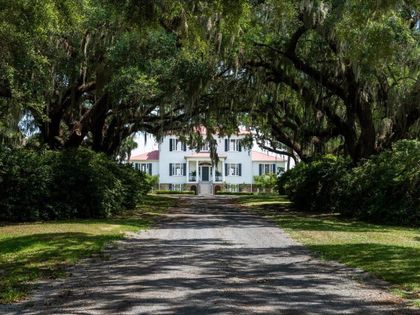 8488 Middleton Point Lane Edisto Island, SC 29438
