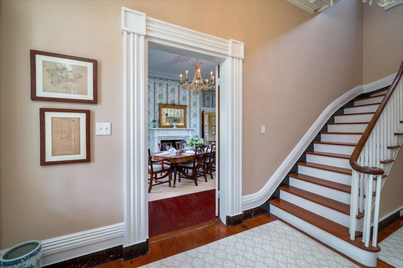 8488 Middleton Point Lane Photo 11