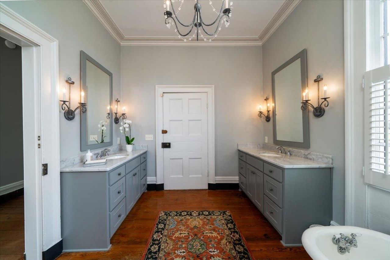 8488 Middleton Point Lane Photo 31