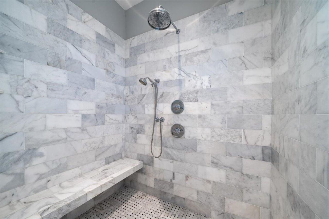 8488 Middleton Point Lane Photo 34