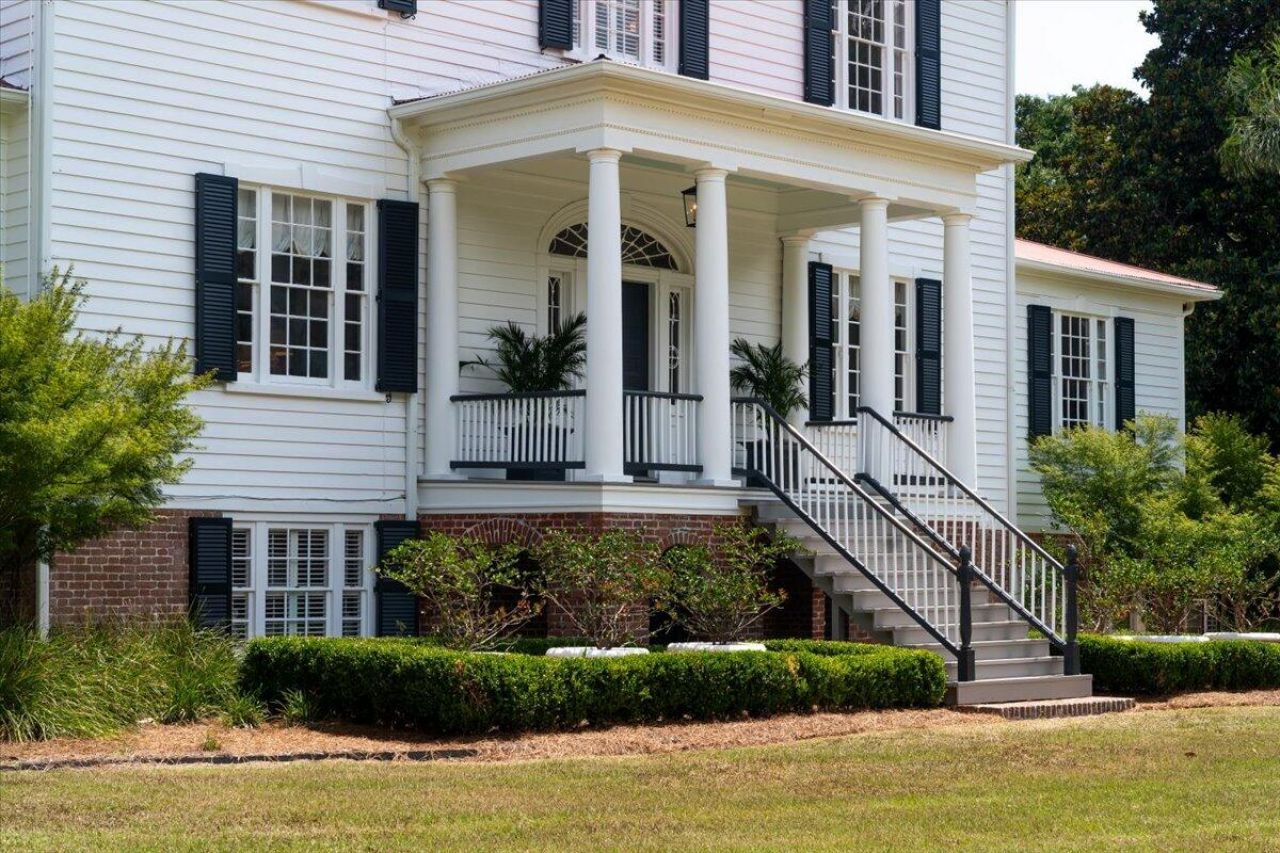 8488 Middleton Point Lane Photo 6