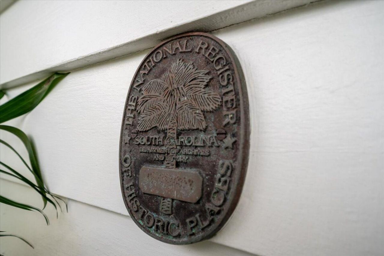 8488 Middleton Point Lane Photo 9