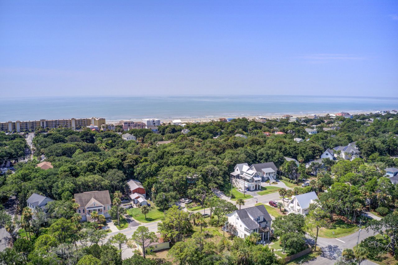 208 W Indian Avenue Photo 6