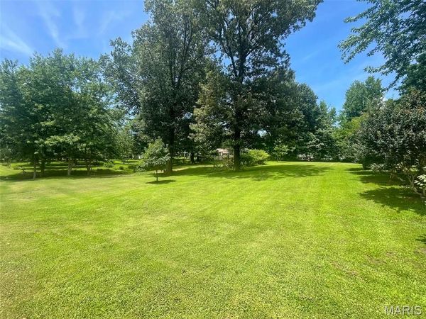 Lot 4 Breezeway Dr, Dexter, MO 63841