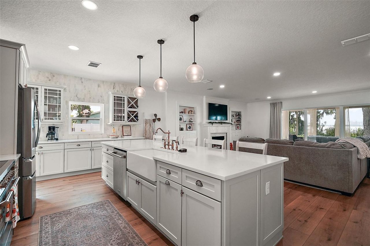 3020 Indian Trail, Eustis, FL 32726 Photo