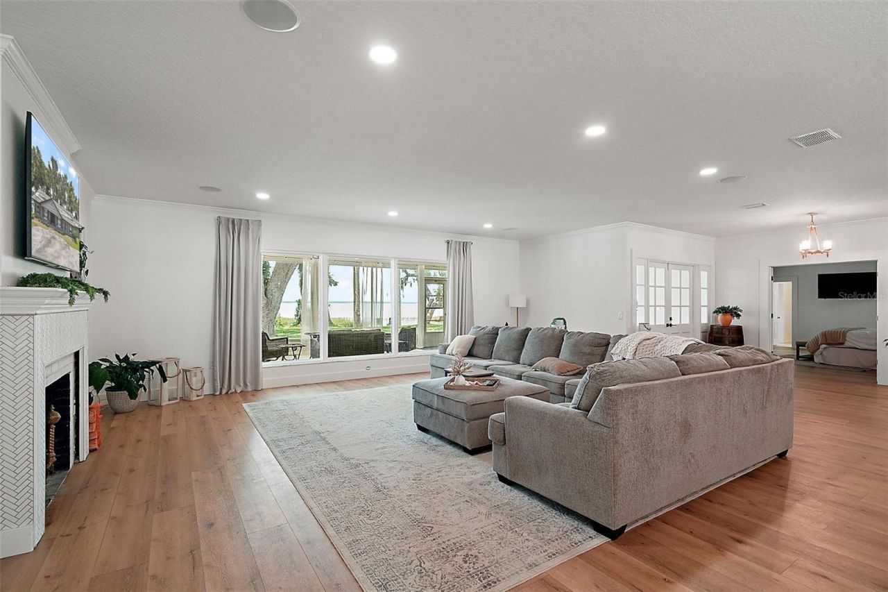 3020 Indian Trail, Eustis, FL 32726 Photo