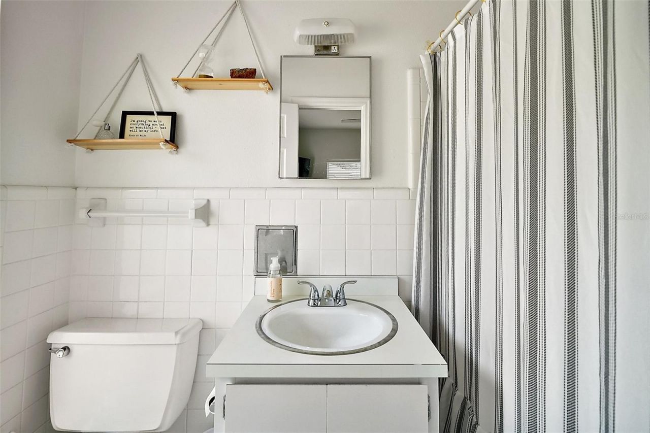 3020 Indian Trail, Eustis, FL 32726 Photo