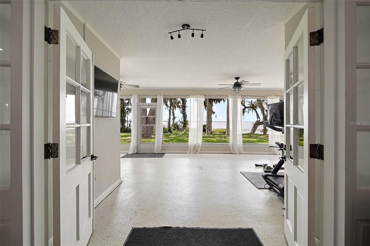 3020 Indian Trail, Eustis, FL 32726 Photo