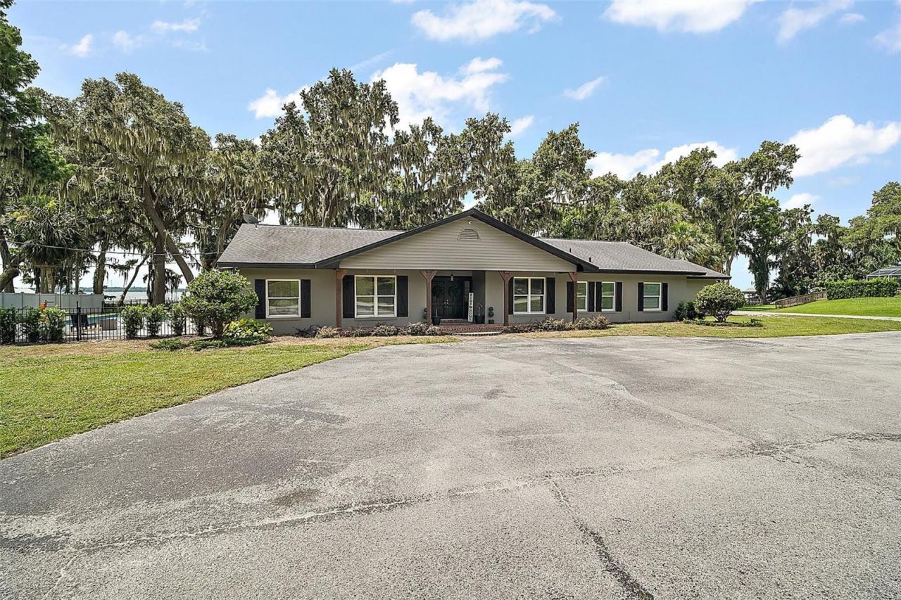 3020 Indian Trail, Eustis, FL 32726 Photo