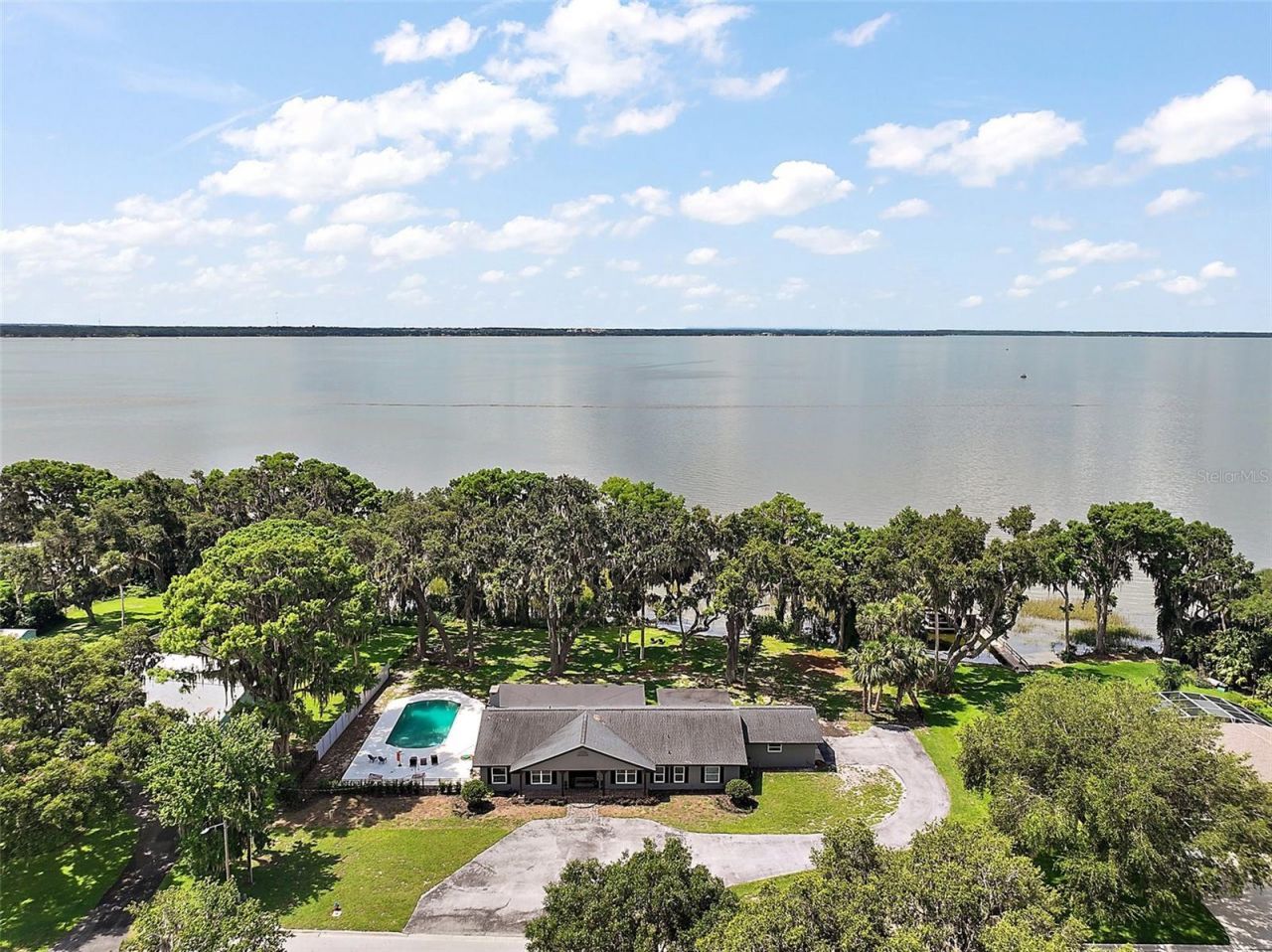 3020 Indian Trail, Eustis, FL 32726 Photo