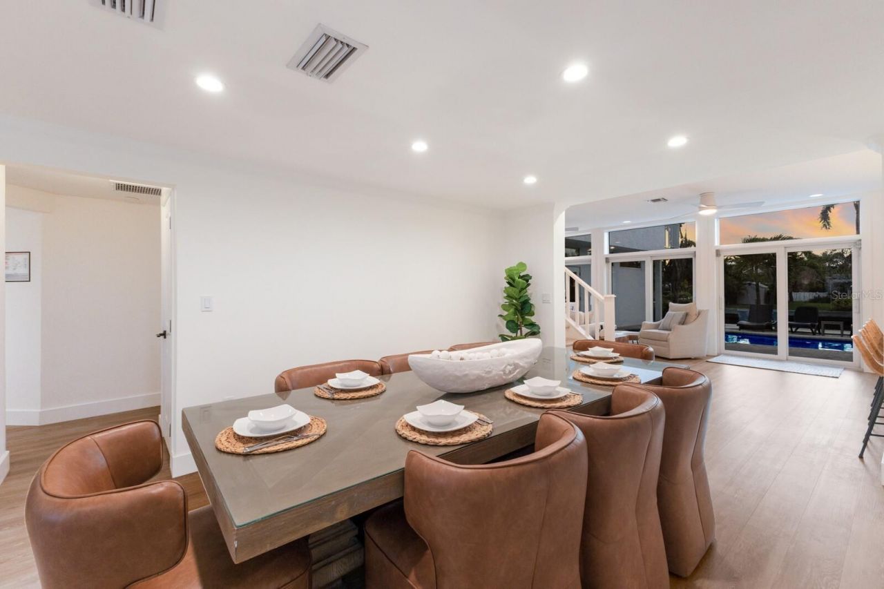 212 Oak Avenue, Anna Maria, FL 34216 Photo