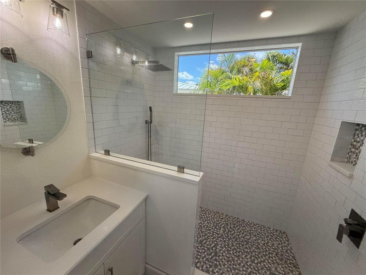 212 Oak Avenue, Anna Maria, FL 34216 Photo