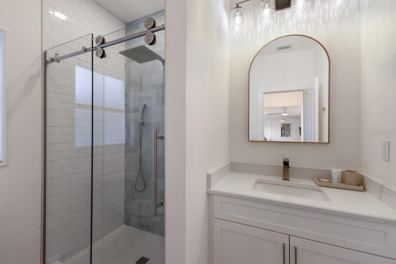 212 Oak Avenue, Anna Maria, FL 34216 Photo