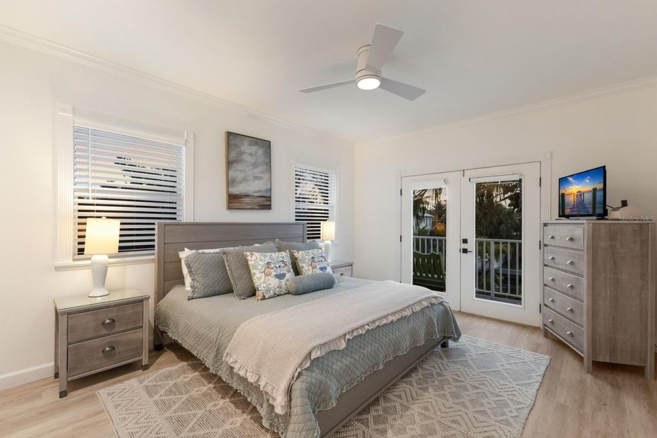 212 Oak Avenue, Anna Maria, FL 34216 Photo