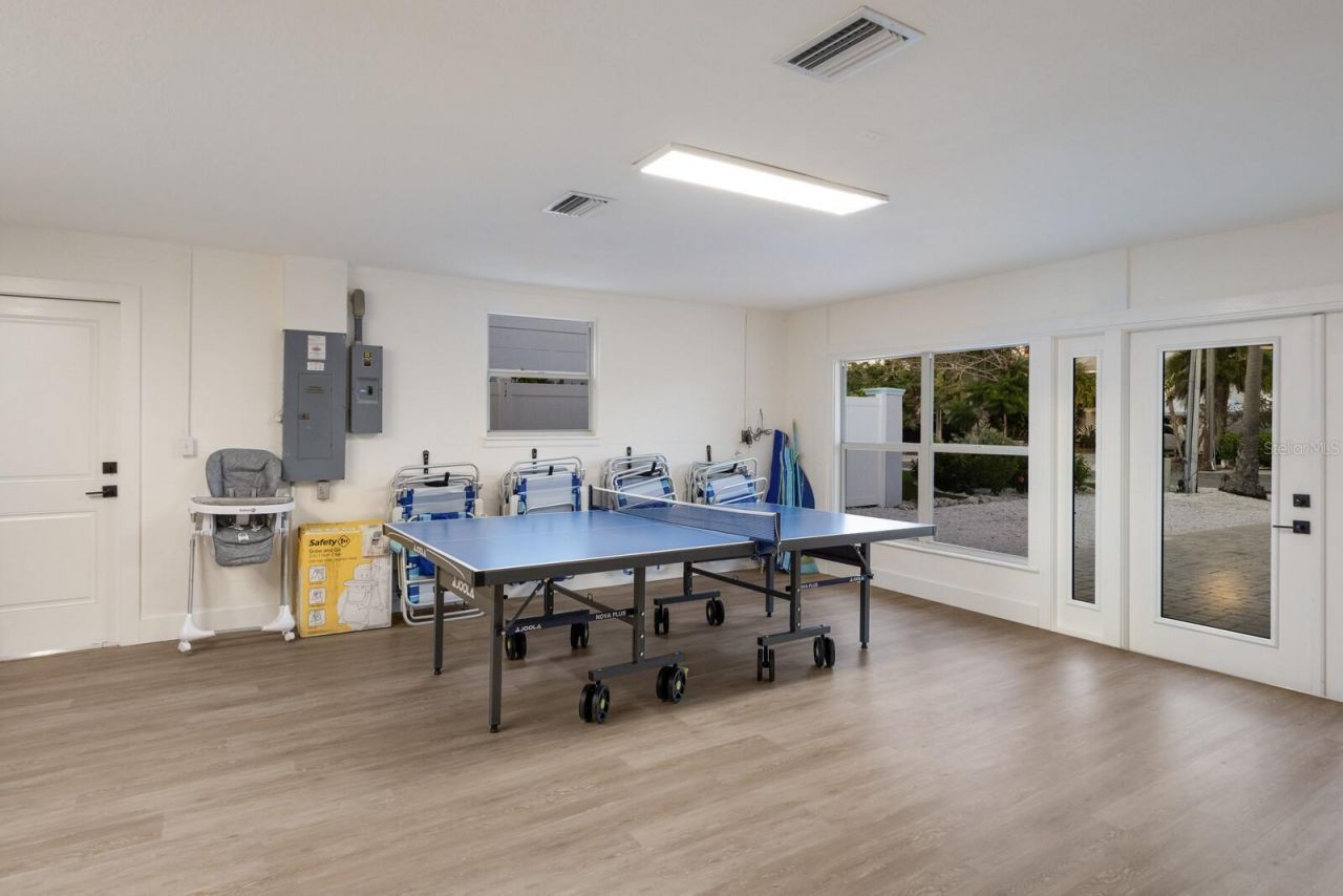 212 Oak Avenue, Anna Maria, FL 34216 Photo
