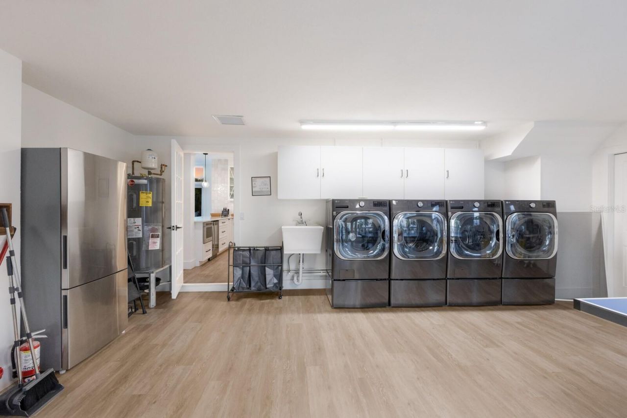 212 Oak Avenue, Anna Maria, FL 34216 Photo