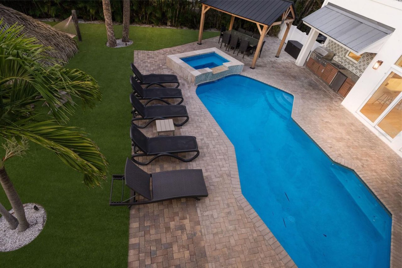 212 Oak Avenue, Anna Maria, FL 34216 Photo