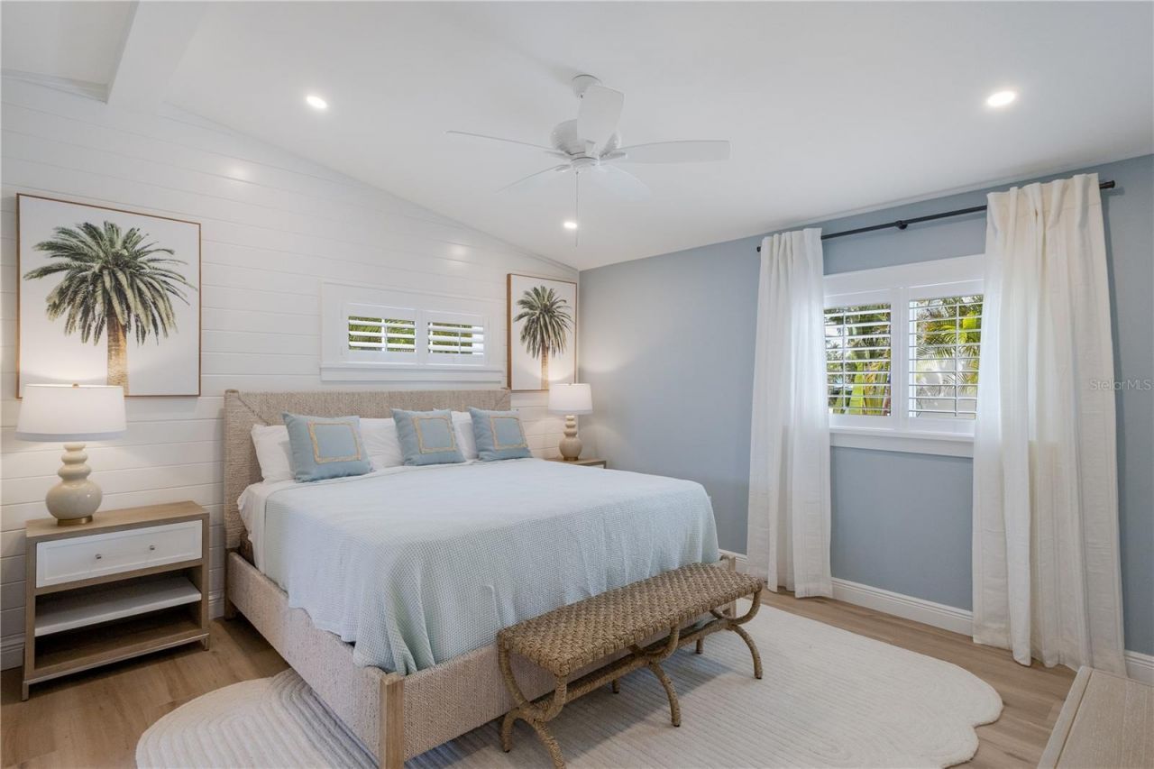 401 N Shore Drive, Anna Maria, FL 34216 Photo