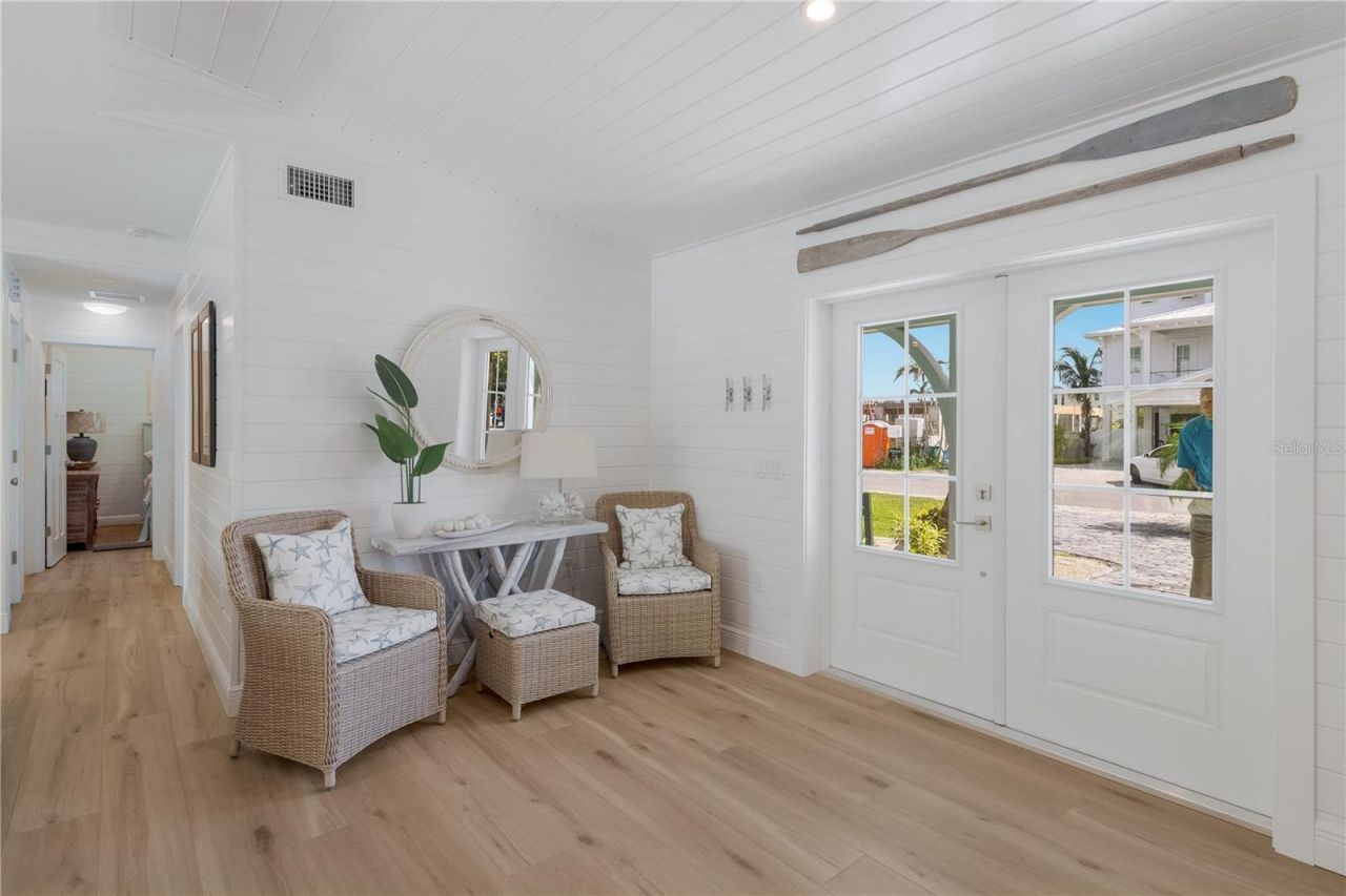 401 N Shore Drive, Anna Maria, FL 34216 Photo