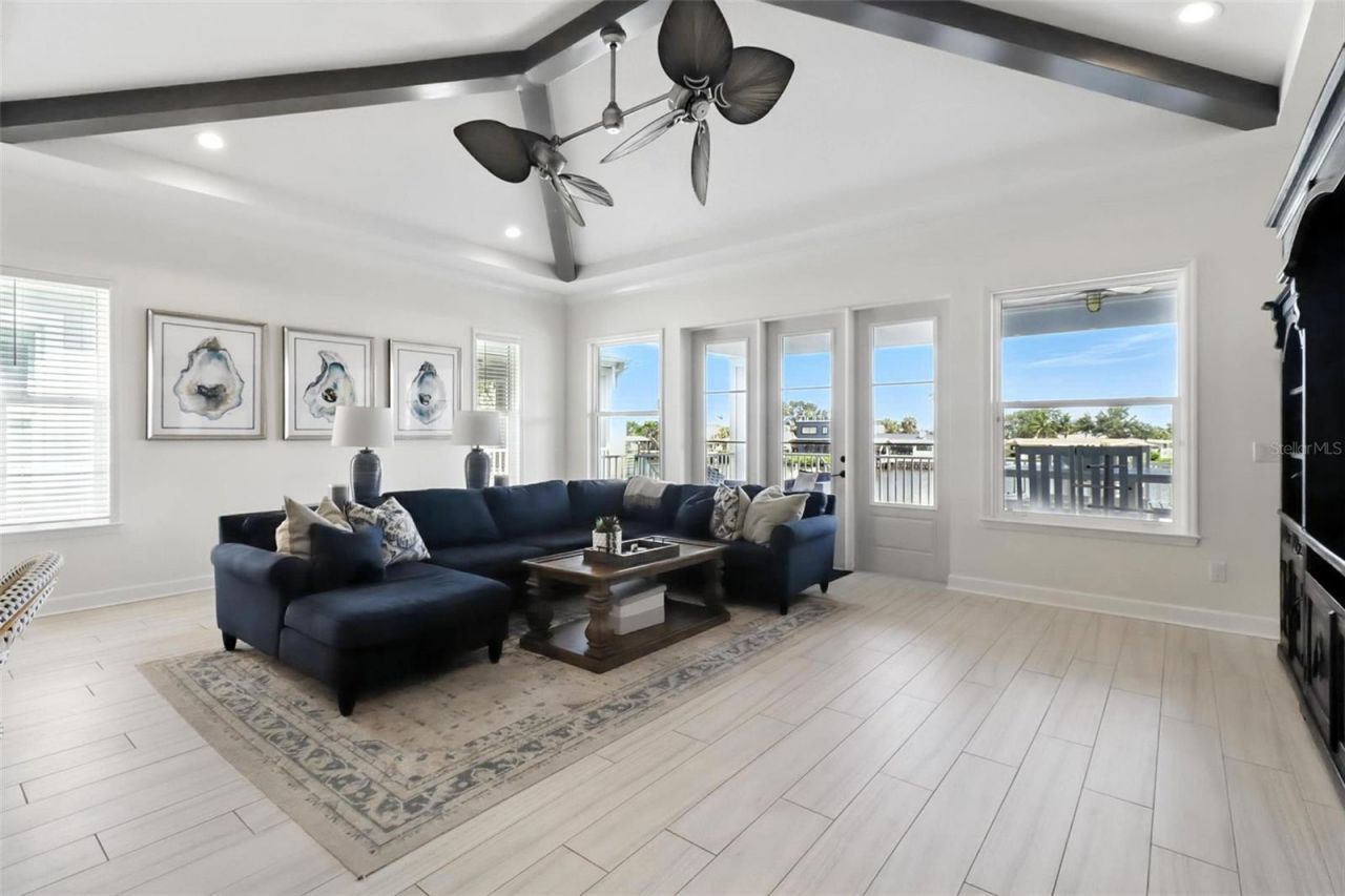 406 Venetian Drive, Clearwater, FL 33755 Photo