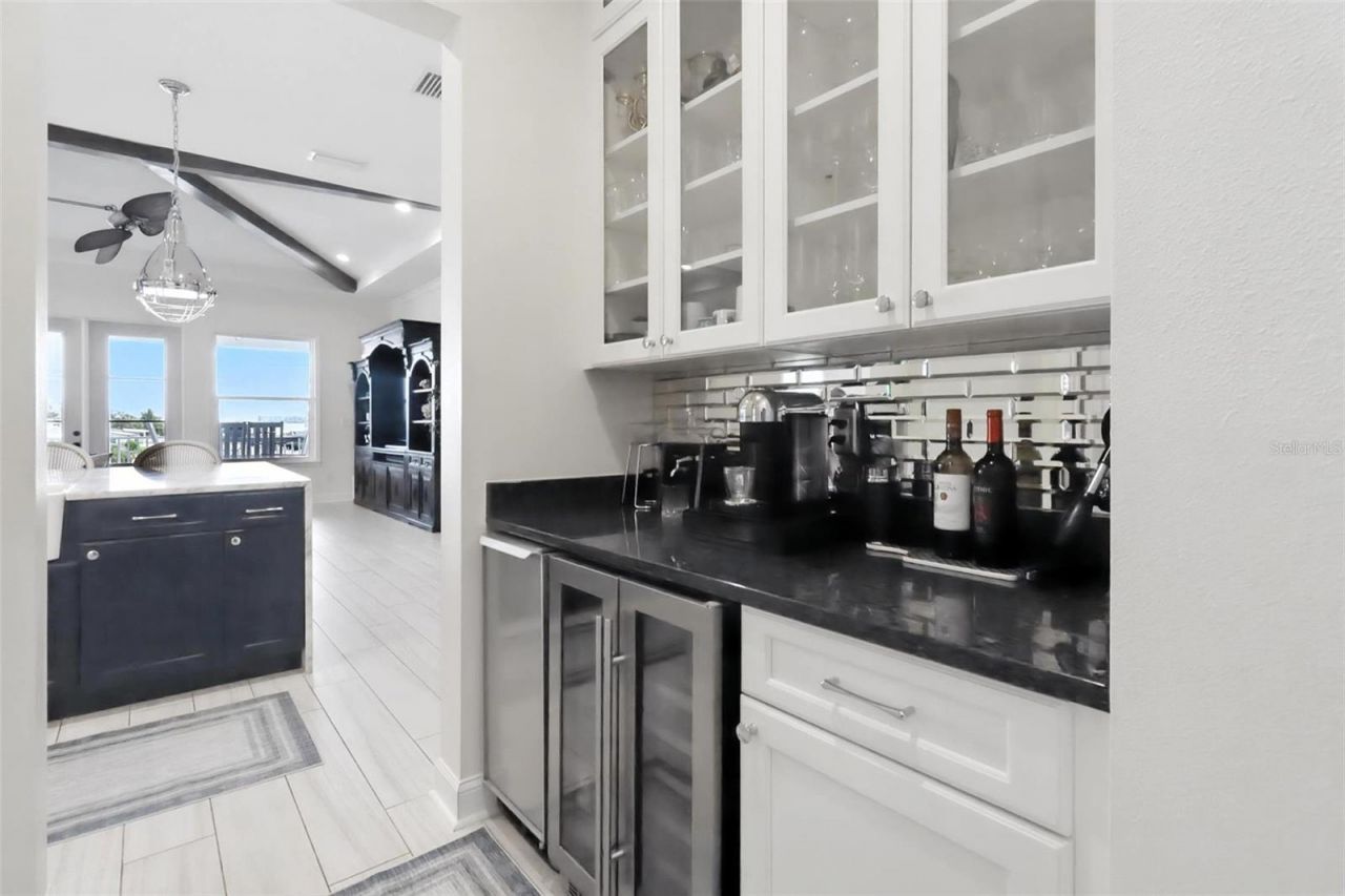 406 Venetian Drive, Clearwater, FL 33755 Photo