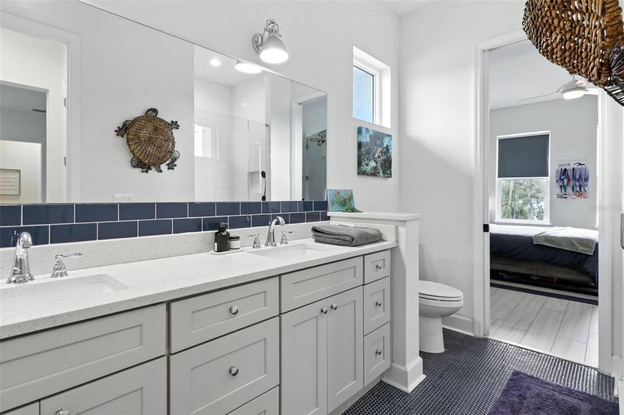 406 Venetian Drive, Clearwater, FL 33755 Photo