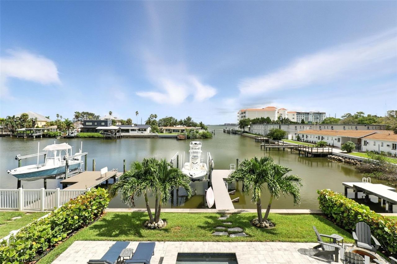 406 Venetian Drive, Clearwater, FL 33755 Photo