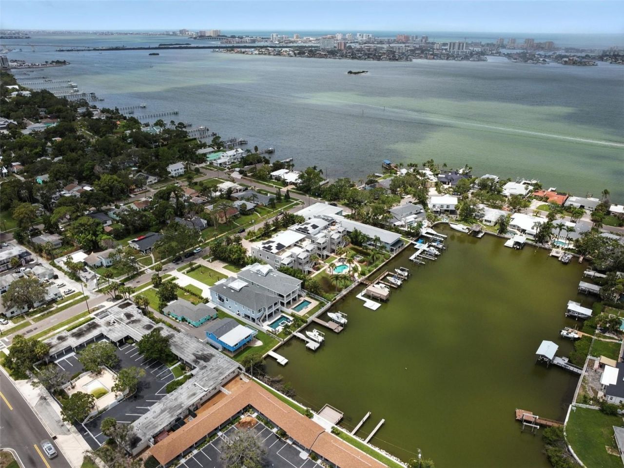 406 Venetian Drive, Clearwater, FL 33755 Photo